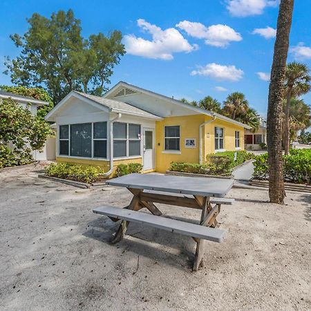 Whispering Waves East Villa Holmes Beach Exterior foto