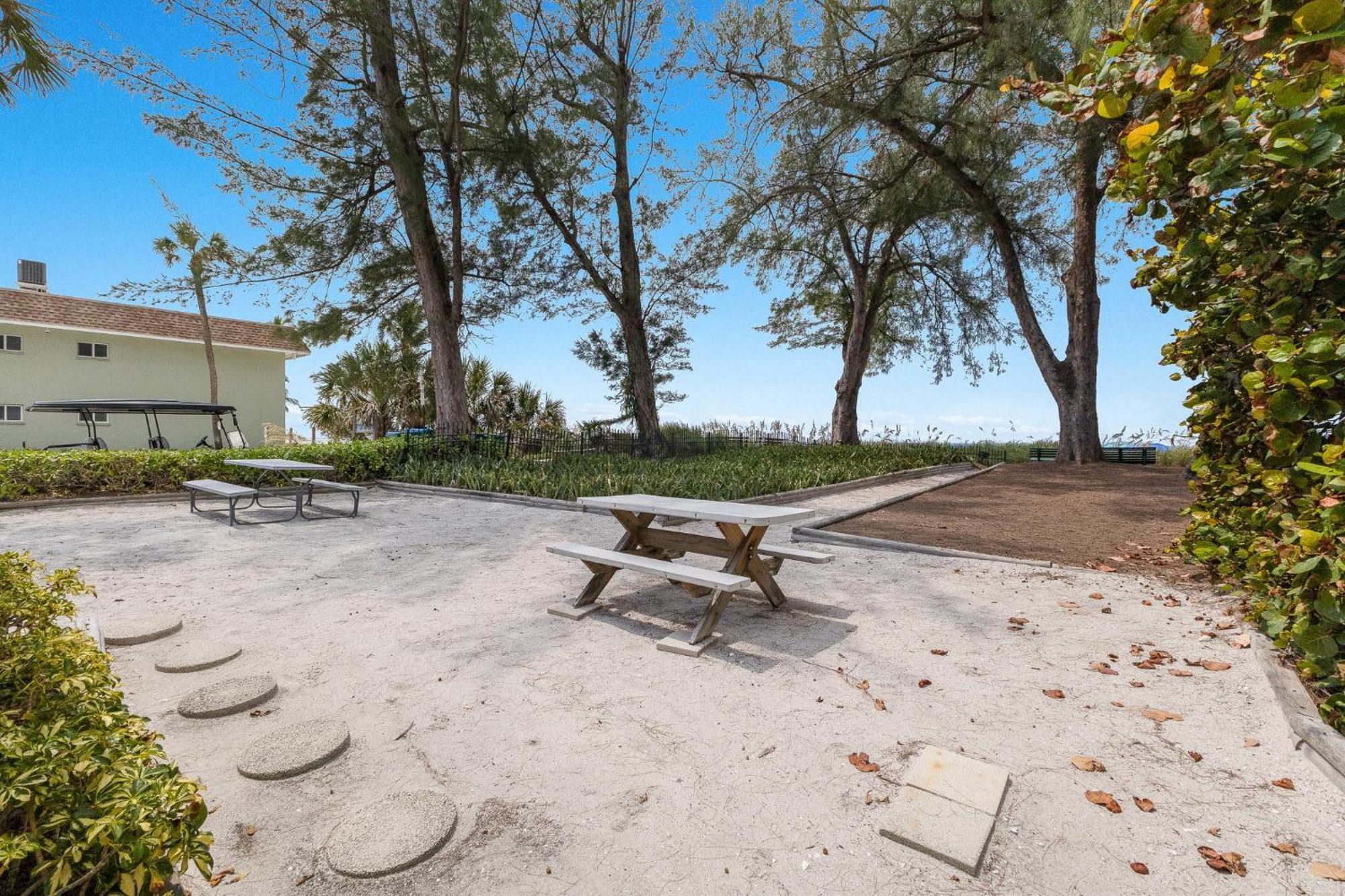 Whispering Waves East Villa Holmes Beach Exterior foto
